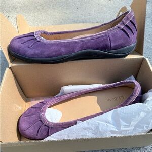 New in Box L.L. Bean Purple Suede & Velvet Cottage Shoe